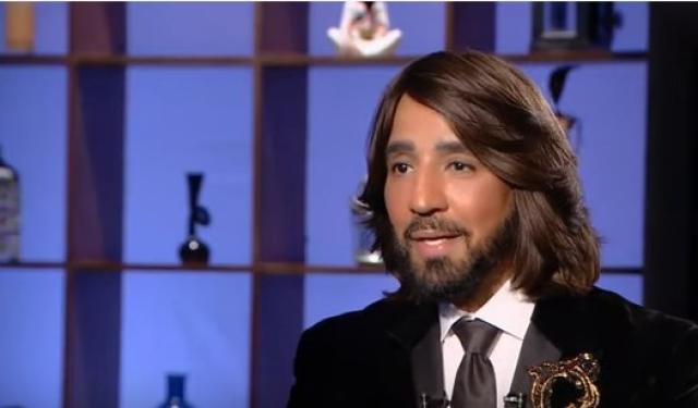 هاني البحيري: مسرقتش تصميم فستان ليلي علوي  «فيديو»