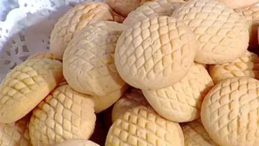 التحفظ على 4 أطنان من كعك العيد مجهولة المصدر في الحوامدية