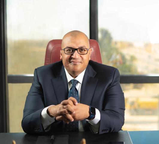 أحمد الشناوي عضو رجال الأعمال 