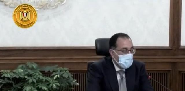 اقتصادي: «يوجد دول تعاني من اختفاء السلع» - فيديو