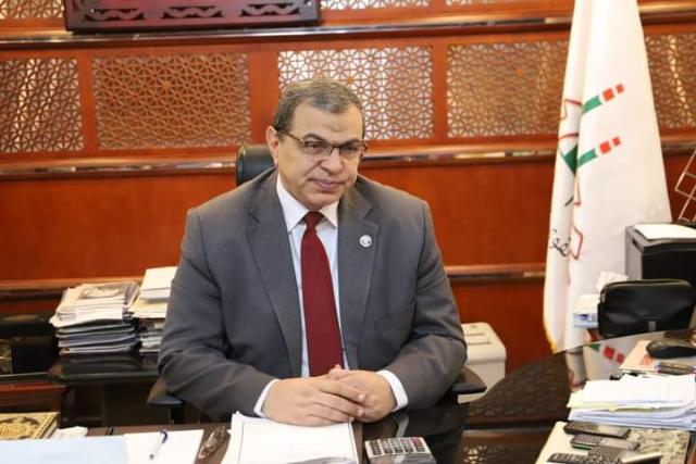 وزير القوى العاملة 