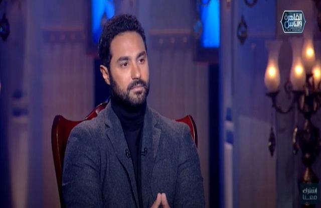 هل يترك كريم فهمي بناته تتجه للتمثيل؟ «فيديو»