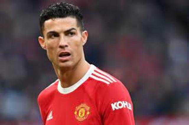 الغائب الحاضر.. جماهير ليفربول تصفق لـ رونالدو في الدقيقة السابعة