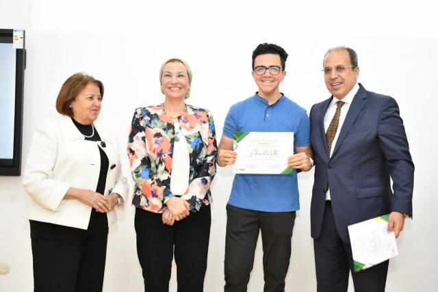 وزيرة البيئة