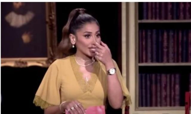 دينا الشربيني: «معرفش أغنية الحوت ليا ولا لمين»