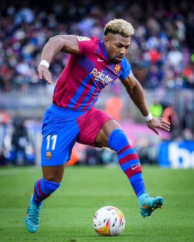 نجم برشلونة يؤكد إسلامه عبر منشور بـ إنستجرام