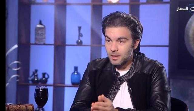 شريف رمزي: «بعمل الفيديوهات بشكل طبيعي ولا أخاف على أطفالي من الحسد»