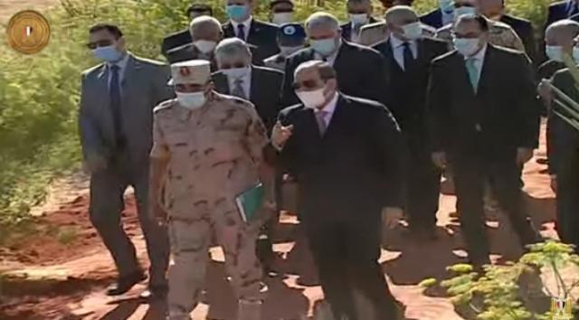 شاهد.. لحظة وصول الرئيس السيسي إلى مشروع توشكى
