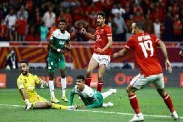 كارثي .. أسطورة الرجاء يُعلق على أداء التحكيم في مباراة الأهلي «خاص»