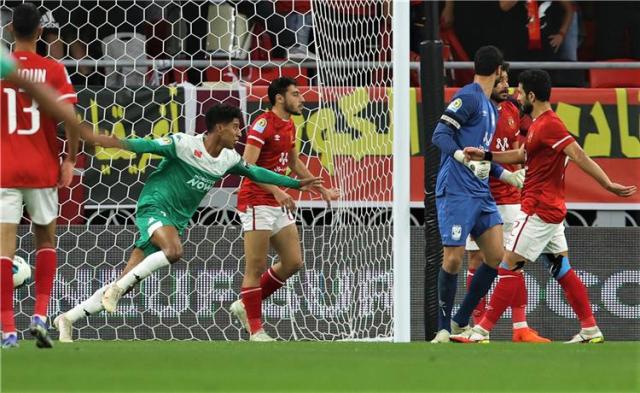 الأهلي والرجاء المغربي