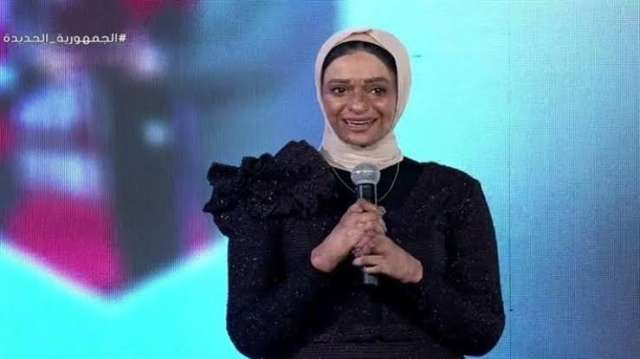 بطلة إعلان الحروق
