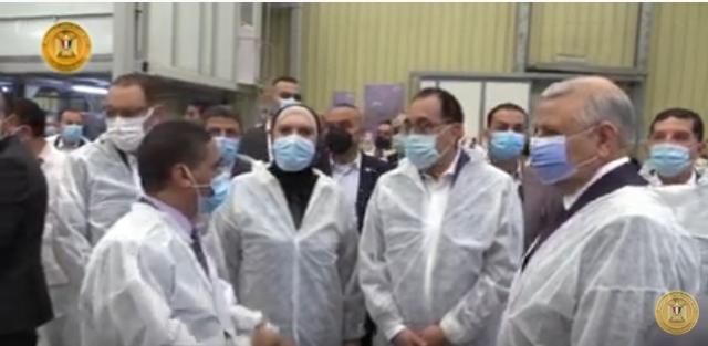 مدبولي يتفقد «بيراميدز لتنمية المناطق الصناعية» - فيديو