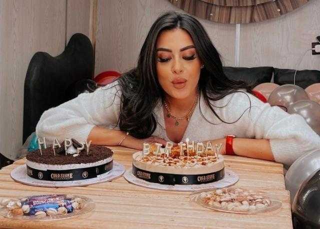 ميرنا نور الدين تخطف الأنظار من حفل عيد ميلادها - صور