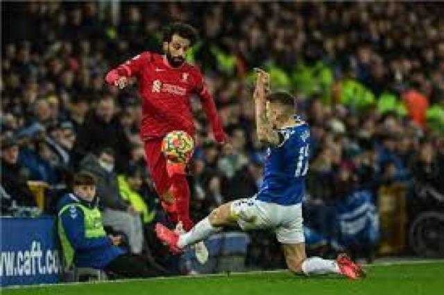 ليفربول ضد إيفرتون.. محمد صلاح يقود التشكيل المتوقع