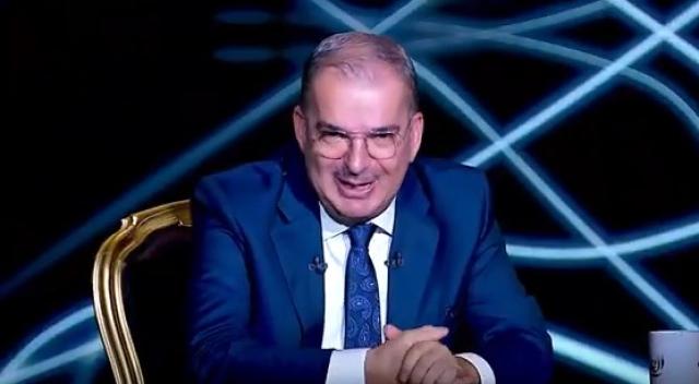 طوني خليفة يعترف بحبه لإعلامية شهيرة.. فيديو