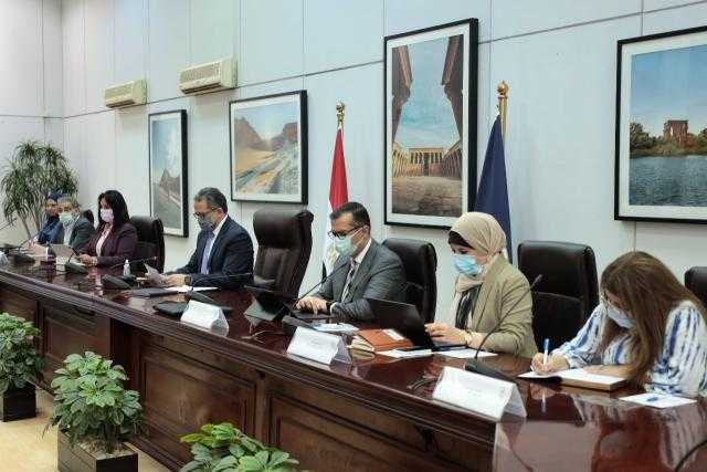 وزراء السياحة والبيئة والتنمية المحلية يناقشون تحويل شرم الشيخ لمدينة خضراء