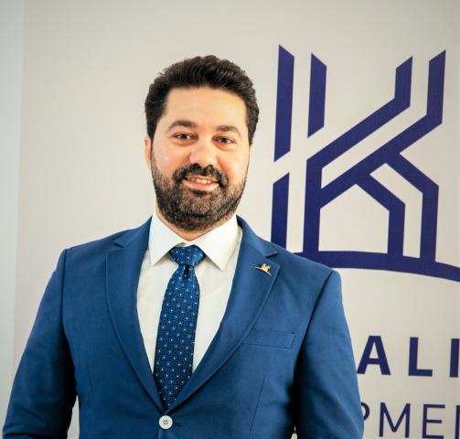 عمرو خليفة رئيس مجلس إدارة مجموعة الخليفة