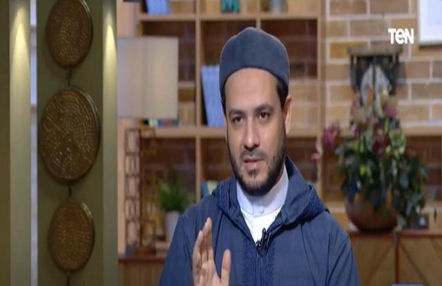 أزهري: «قيام الليل شرف لا يستحقه العاصي» فيديو