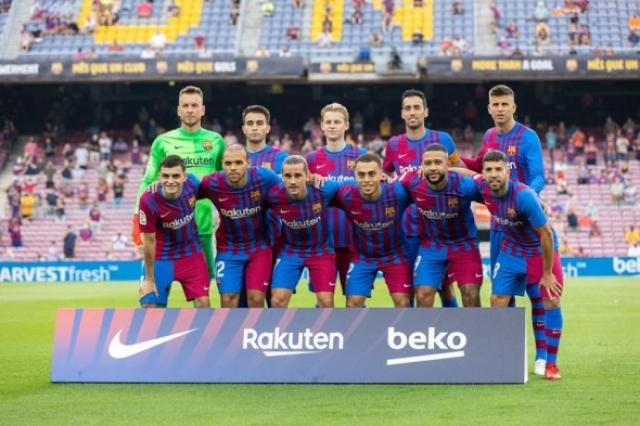 أزمة مالية كبرى تضرب برشلونة.. تفاصيل