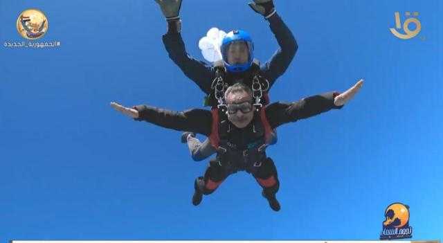 أول تعليق من جابر القرموطي بعد مغامرة «سكاي دايفنج» - فيديو