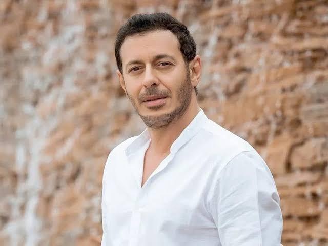 مصطفى شعبان: «دايما عامر جمع الشباب حول الدراما»