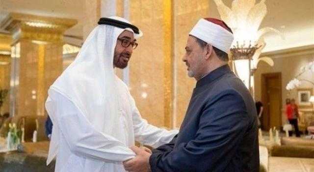 الإمام الأكبر يتبادل التهنئة بعيد الفطر المبارك مع الشيخ محمد بن زايد