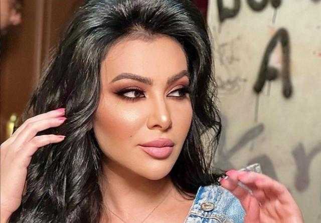 شاهد.. ميرهان حسين تخضع لجلسة تصوير جديدة