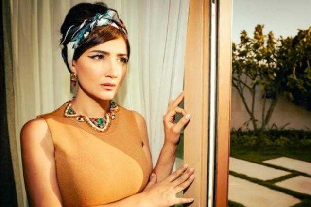 شاهد.. مي عمر تخطف الأنظار في أحدث ظهور لها