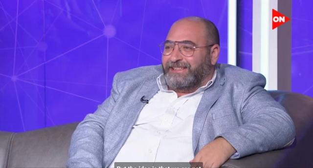 مخرج الكبير أوي