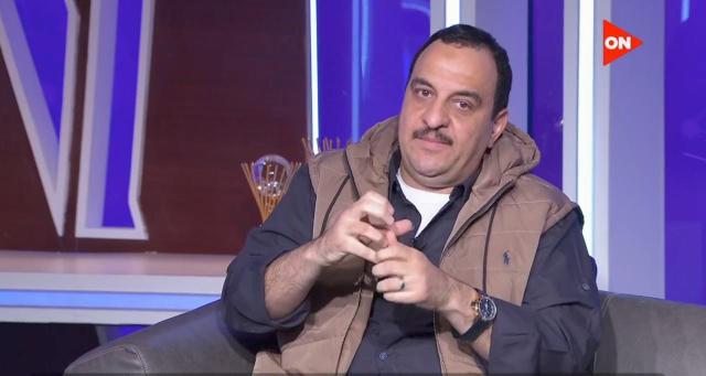 الفنان هشام إسماعيل