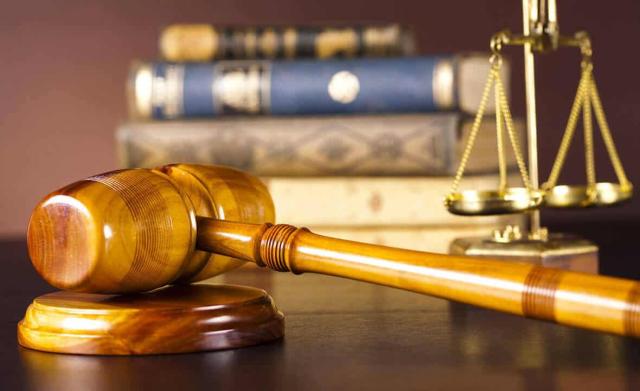 هل يجوز مقاضاة الأشقاء لرفضهم تقسيم الميراث.. الإفتاء توضح 