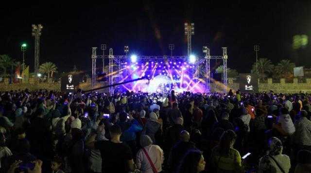 مصطفى قمر يتألق بحفله في أحد أندية القاهرة الجديدة