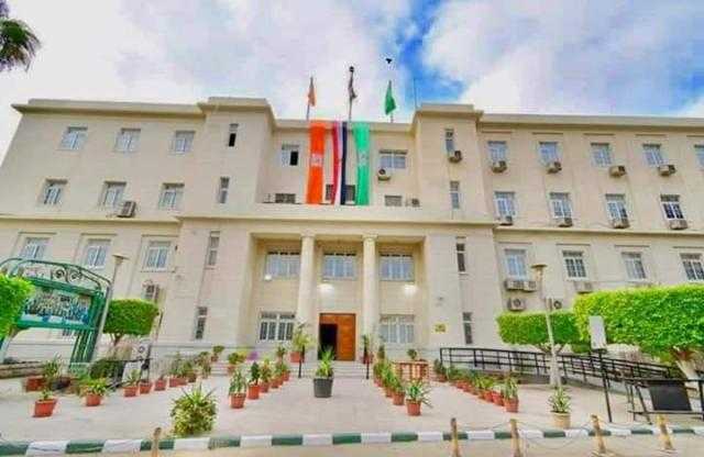 حاضنة أعمال علوم سياسية والمعهد القومي للحوكمة يطلقان برنامج الاقتصاد الأخضر