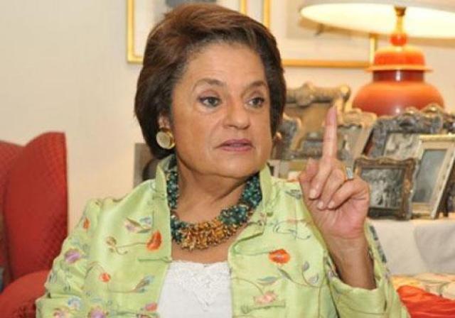 منى مكرم عبيد
