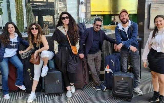 شاهد.. أحدث ظهور لـ نجلاء بدر بصحبة نجوم الفن من السويد