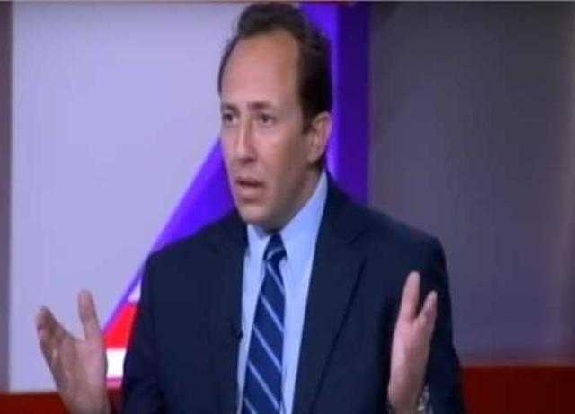 اقتصادي: المؤسسات الدولية لا تجامل أحدا وتصنيفات مصر فيها إيجابية.. فيديو