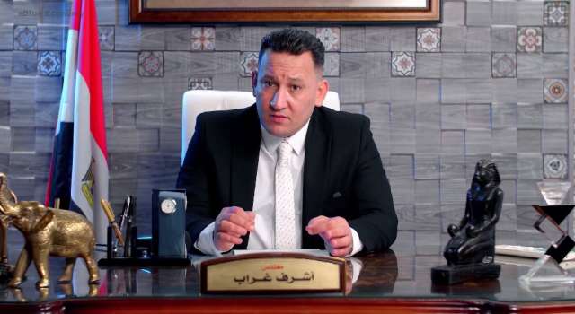 أشرف غراب خبير اقتصادي