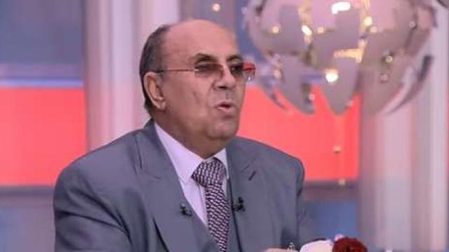 الدكتور مبروك عطية
