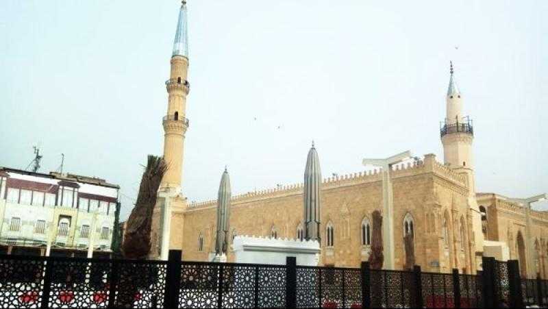 بث مباشر.. صلاة الجمعة من مسجد الإمام الحسين