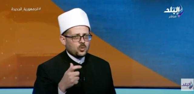 «الجندي»: الصدقة تمنع عن الإنسان البلاءات