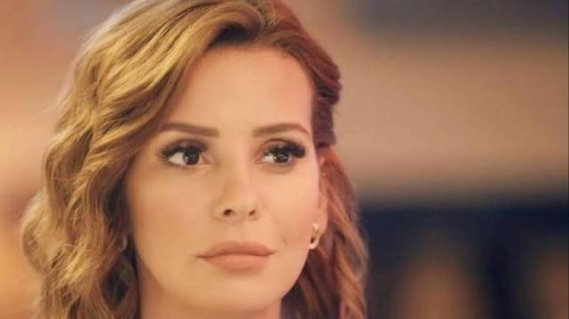 إيمان العاصي تكشف التلاعب بصوتها في أغنية فيلم «فارس»