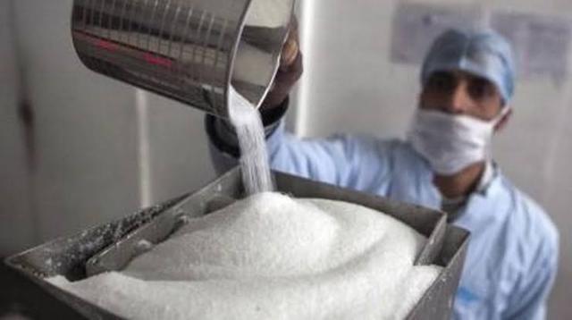 شاهد.. أكبر مصنع لإنتاج السكر في العالم