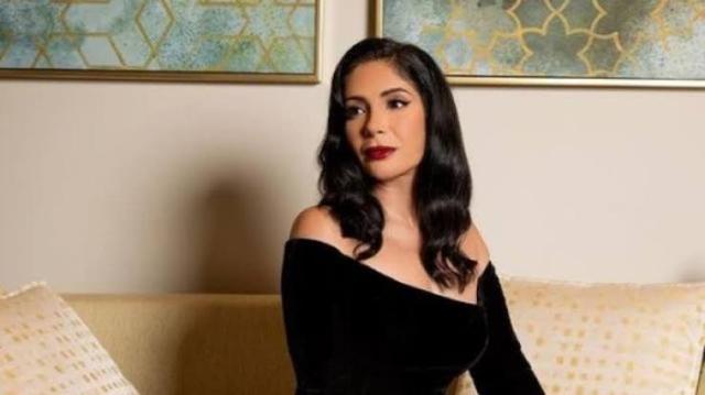 منى زكي عن شيرين أبو عاقلة: «بطلة وشهيدة»