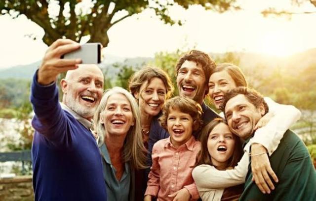 في اليوم العالمي لها.. كيف تصبح الأسرة ملاذًا آمنًا لكل شخص؟ «فيديو»