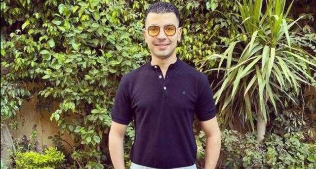محمد أنور يحتفل بتتويج ليفربول بلقب كأس الاتحاد الإنجليزي «فيديو»