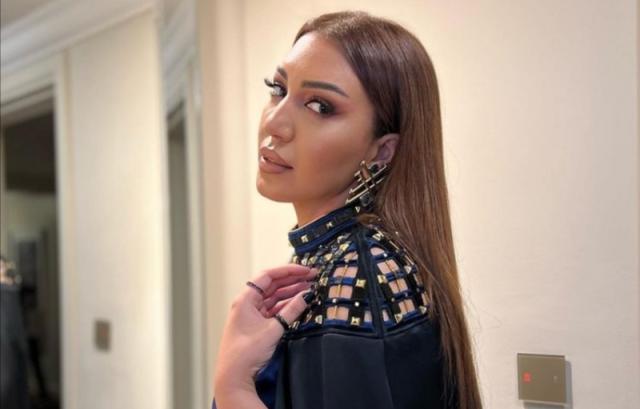 أسماء لمنور 