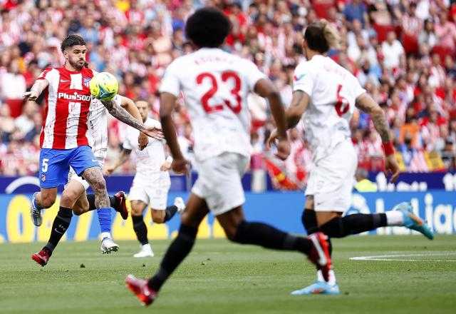 تعادل مثير بين أتلتيكو مدريد وإشبيلية