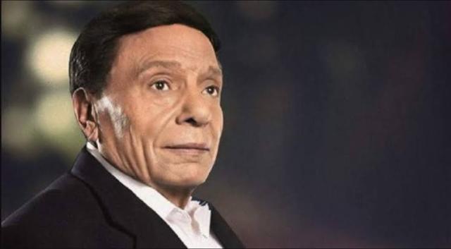 عادل إمام: «لا أخشى الموت.. وهذه تفاصيل وفاة والدتي»