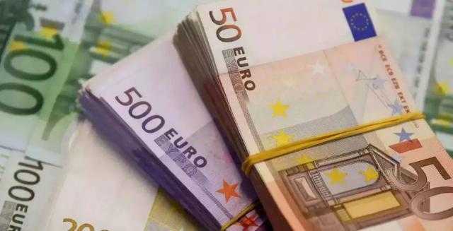 ارتفاع سعر اليورو اليوم في مستهل تعاملات البنوك