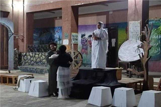 انطلاق عرض مسرحية «من حكايات فرحانة» بسمالوط